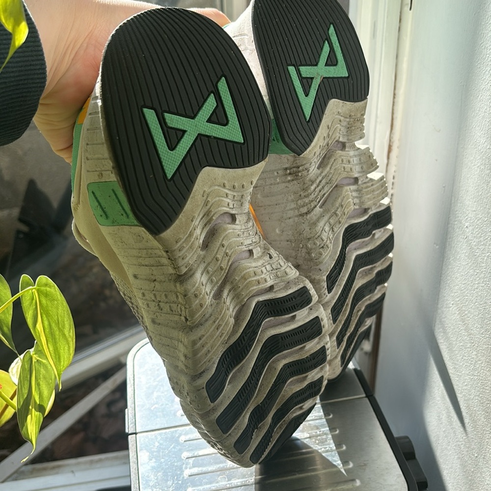 NIKE METCON SHOES - Picture 5 of 5